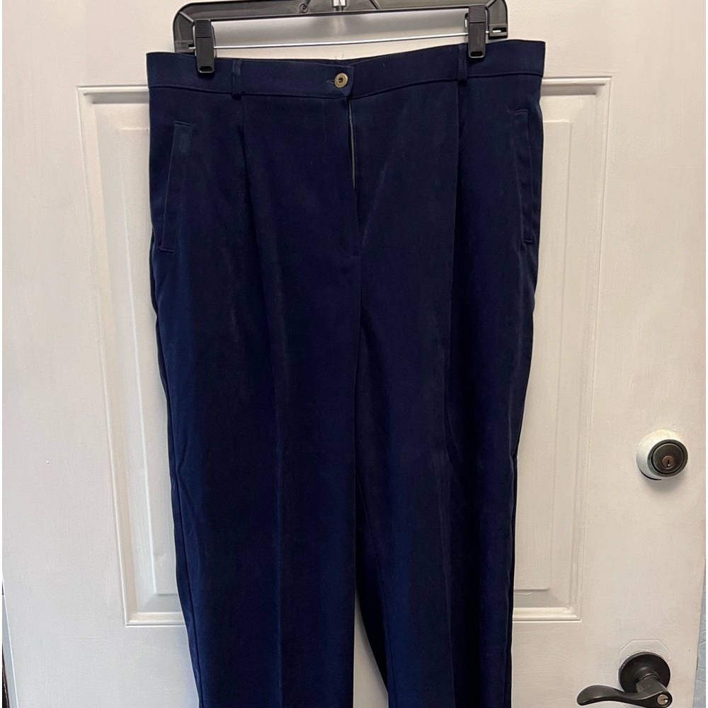 Navy Petites Suede Pants High-Quality, Lightweight Size 16